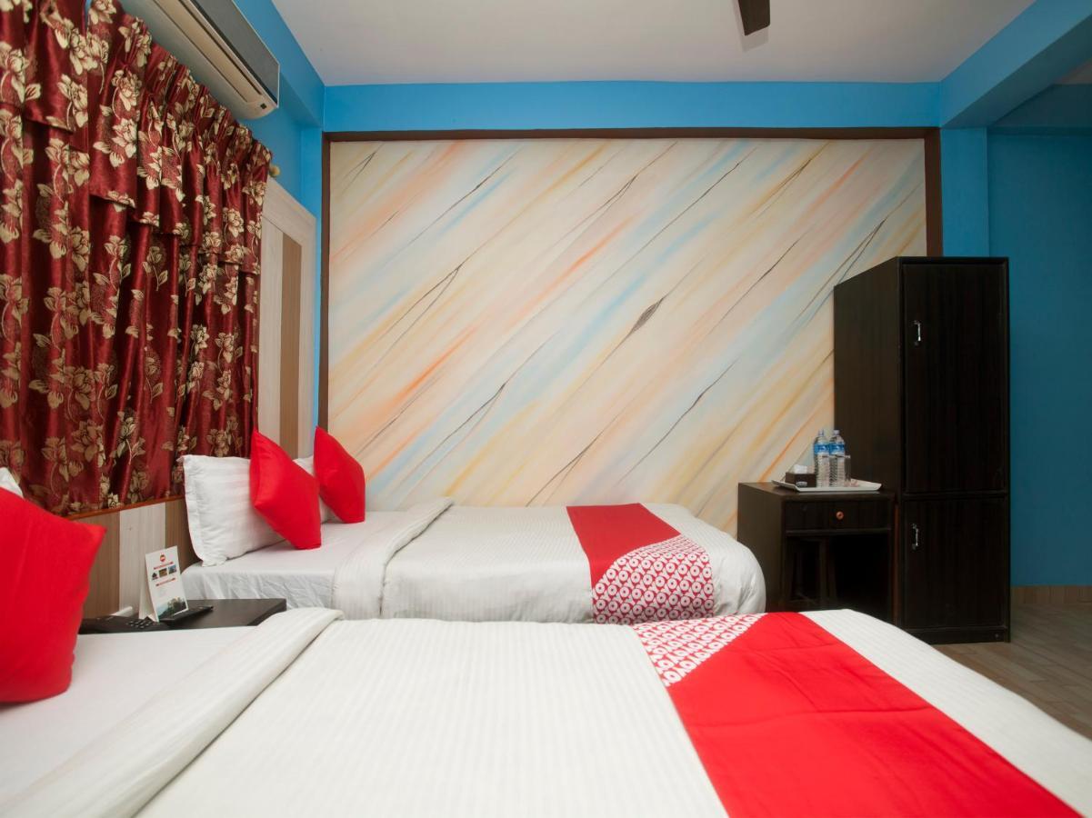 Hotel Point Pokhara Exterior photo