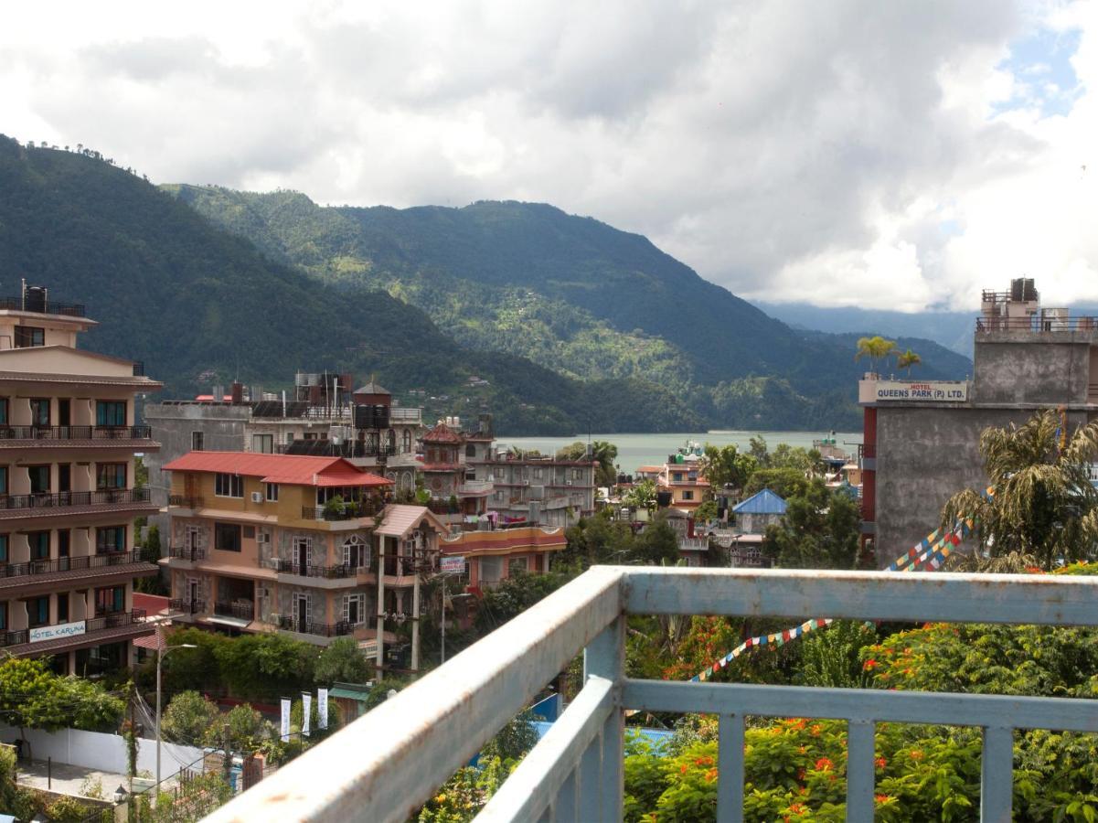Hotel Point Pokhara Exterior photo